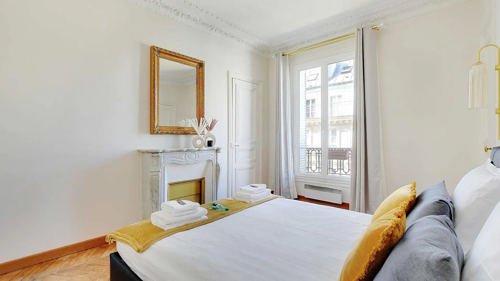 Modern Apartment - 2Bd - 4P - Louvre - Marais Paris France
